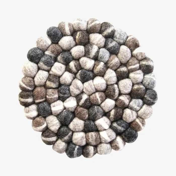Round Ball Trivet – Dye Gray by Global Crafts
