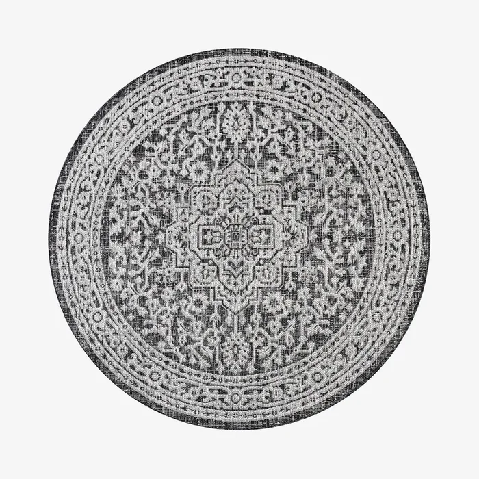 Sinjuri Medallion Textured Weave Indoor / Outdoor Round Area Rug – Gray / Black by JONATHAN Y