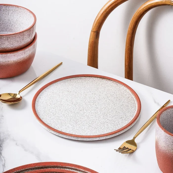 Vince Stoneware Dinner Plate – Red